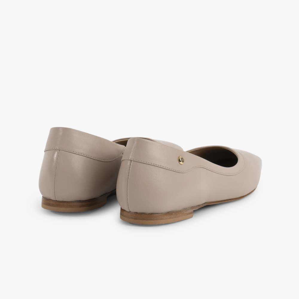 Amy Ballerina - Beige Leather