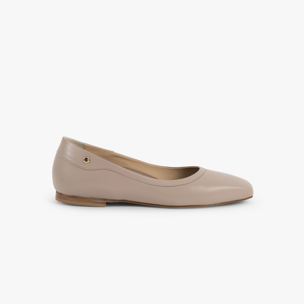 Amy Ballerina - Beige Leather