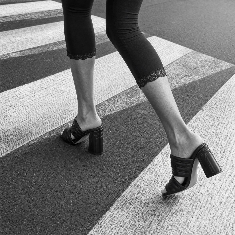 Maty Sandal 9 cm - Black Leather