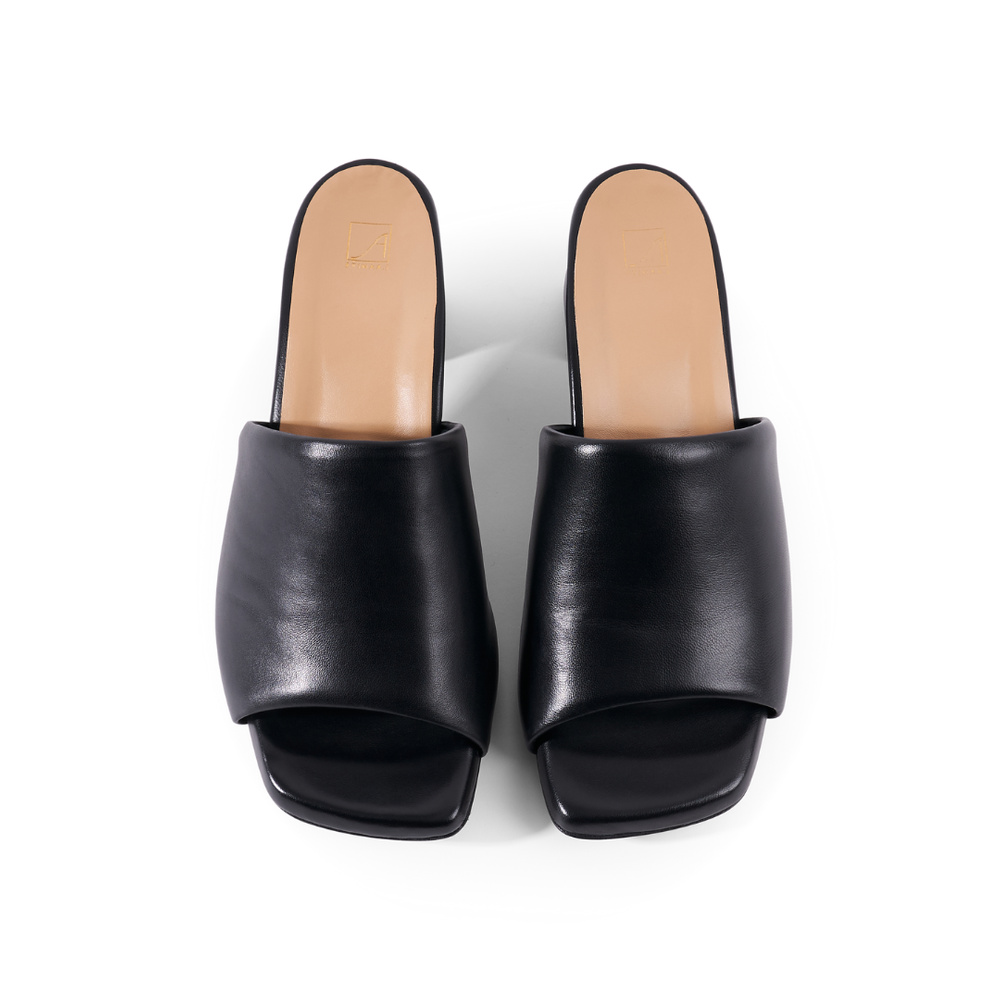 Sarah Sandal - Black Leather