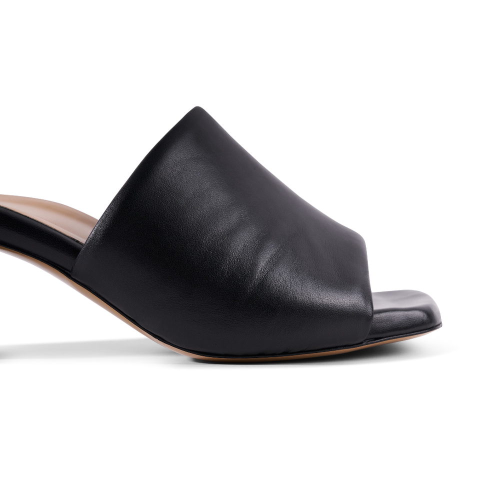Sarah Sandal - Black Leather