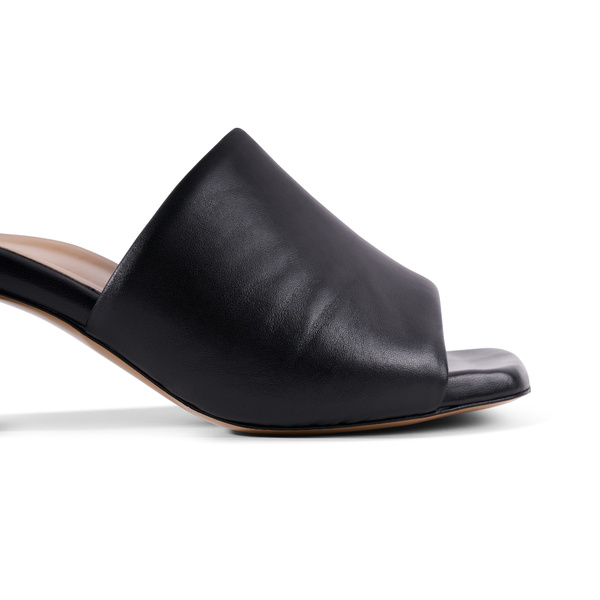 Sarah Sandal - Black Leather
