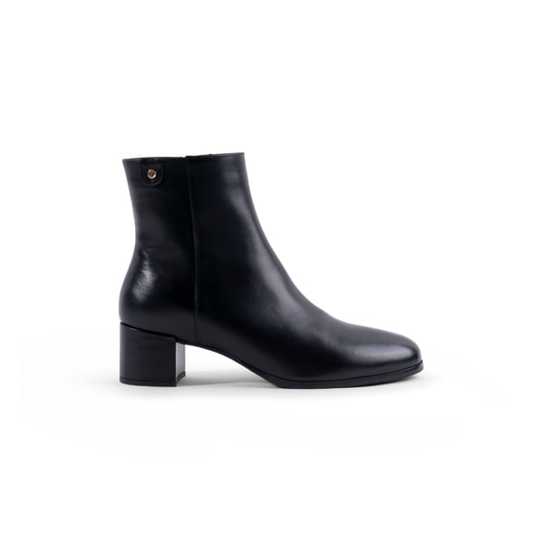 BOOTS | Women´s Orthopedic Shoes | Stinaa.J Official Store