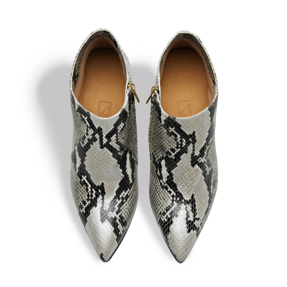 Linda - Grey Patterned