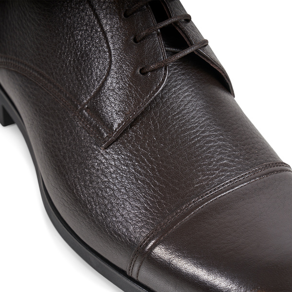 Jakob Brown Leather