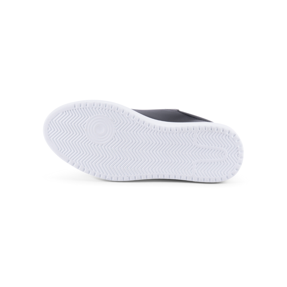 Nelly Sneakers - Black With White Sole