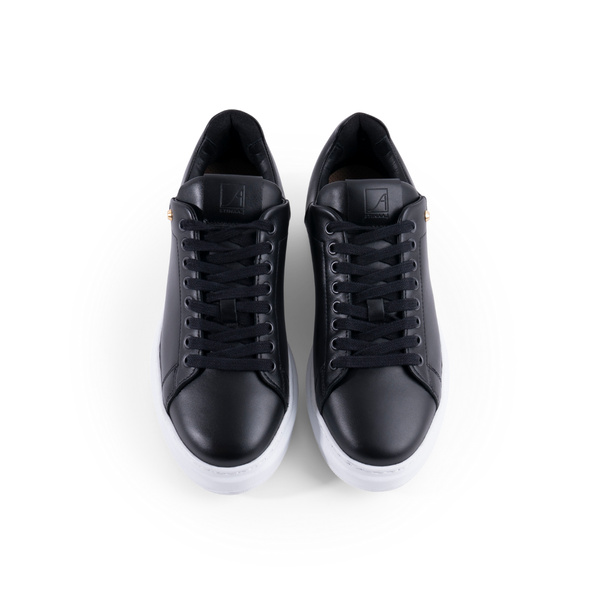 Nelly Sneakers - Black With White Sole