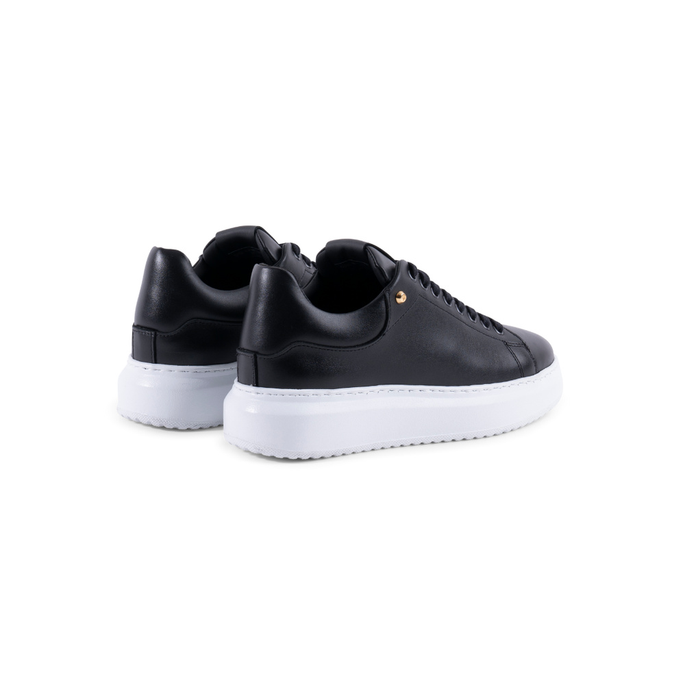 Nelly Sneakers - Black With White Sole