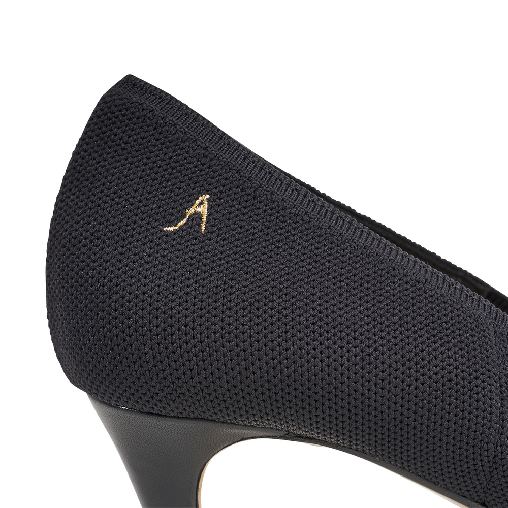 Felicia Expandable Pumps - Black 6 cm