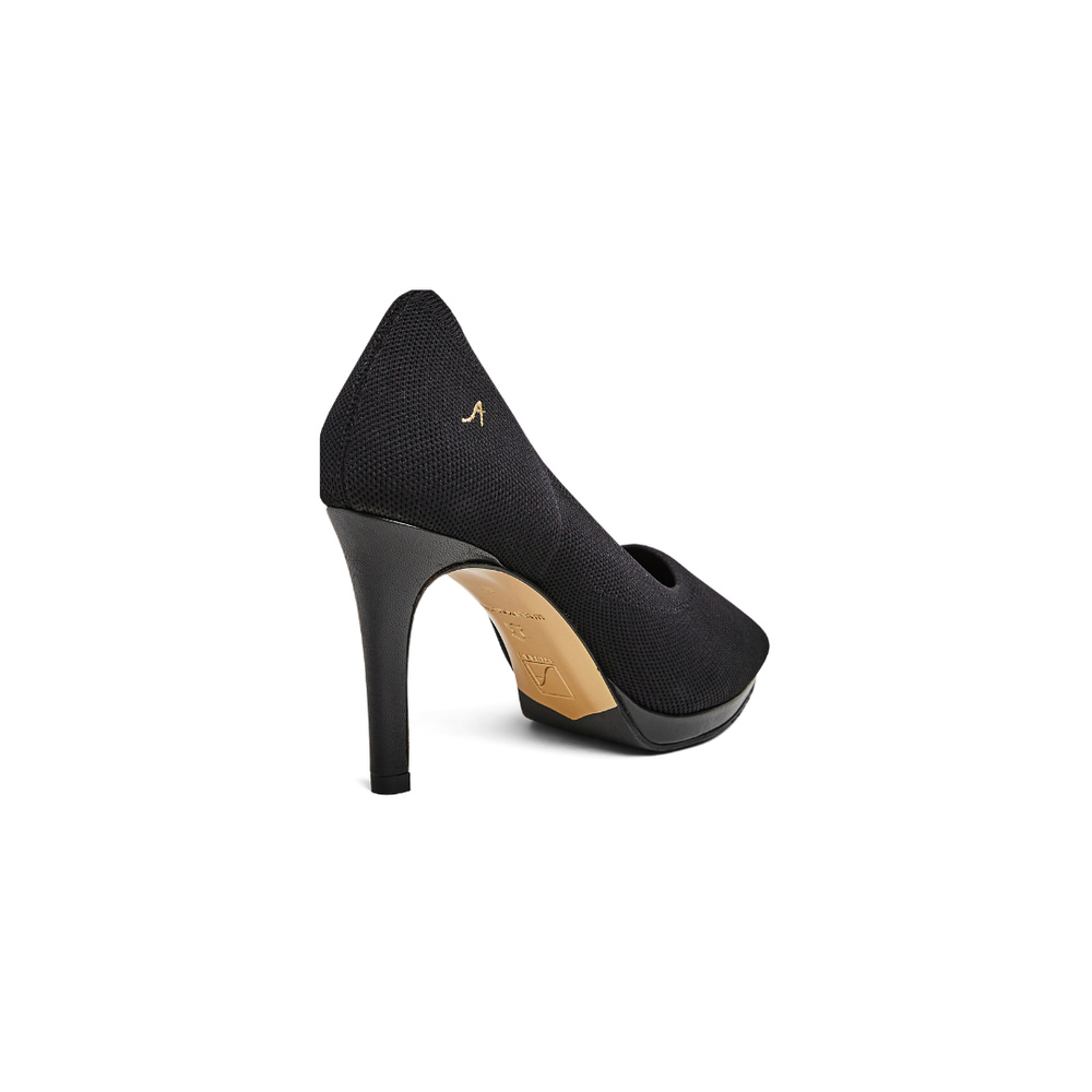 Felicia Expandable Pumps - Black 9 cm