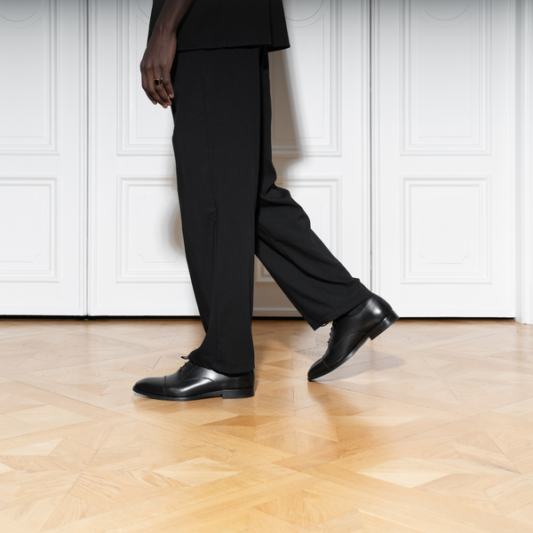 Nils Oxford - Black Leather